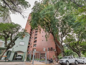 VENTA 2 AMBIENTES VISTA AL RIO NUÑEZ CON COCHERA