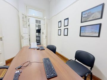 VENTA OFICINA 77m2 MICROCENTRO
