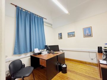VENTA OFICINA 77m2 MICROCENTRO