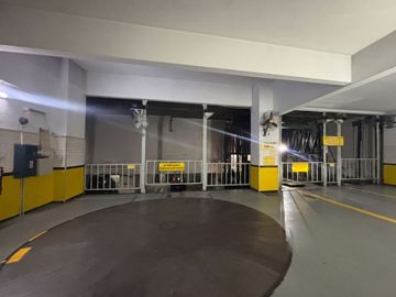Venta Cochera ZONA Microcentro