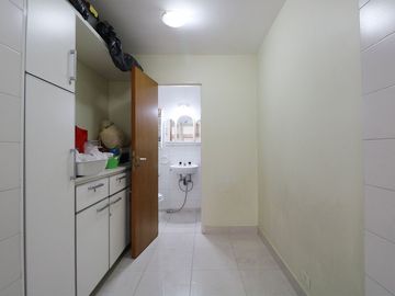 Venta  3 Ambientes Caballito con cochera y baulera