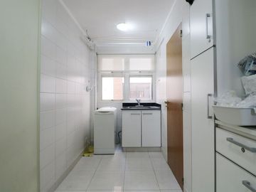 Venta  3 Ambientes Caballito con cochera y baulera