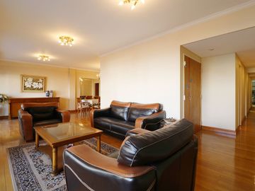 Venta  3 Ambientes Caballito con cochera y baulera