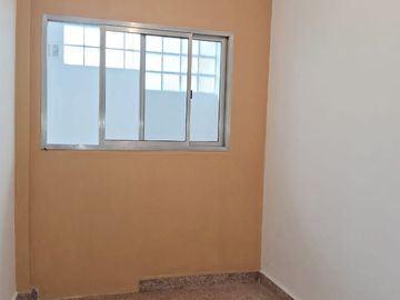 Departamento 3 Ambientes con Dependencia V. Crespo