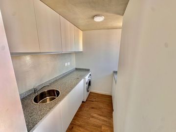 Venta depto triplex 3 amb con cochera y terreaza!