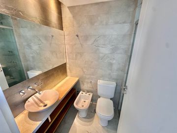 Venta depto triplex 3 amb con cochera y terreaza!