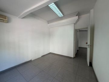 VENTA APMLIO 2 AMB EN RETIRO UBICACION ESTRATEGICA