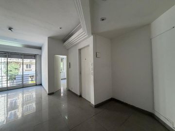 VENTA APMLIO 2 AMB EN RETIRO UBICACION ESTRATEGICA