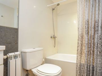 DEPTO 3 AMB C/ BALCÓN Y COCHERA - VENTA / PALERMO