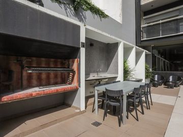 DEPTO 3 AMB C/ BALCÓN Y COCHERA - VENTA / PALERMO