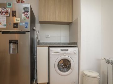 DEPTO 3 AMB C/ BALCÓN Y COCHERA - VENTA / PALERMO