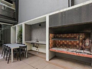 DEPTO 3 AMB C/ BALCÓN Y COCHERA - VENTA / PALERMO