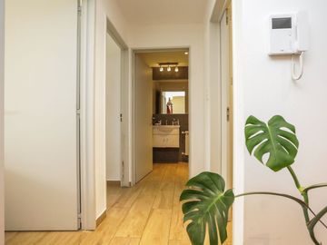 DEPTO 3 AMB C/ BALCÓN Y COCHERA - VENTA / PALERMO
