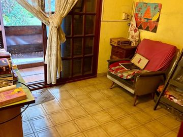 CASA EN VENTA-LOTE PROPIO 286M²-PARQUE AVELLANEDA