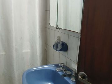 CASA EN VENTA-LOTE PROPIO 286M²-PARQUE AVELLANEDA