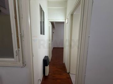 Venta dpto. 2 amb. con cocina y lavadero independ.