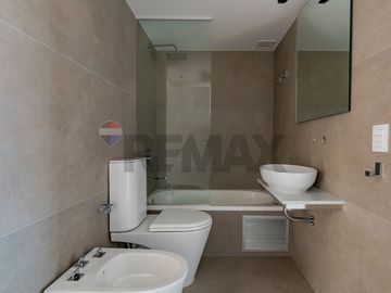 VENTA DEP 4 AMB CON TERRAZA AZCUY DONNA VITA