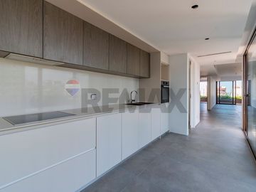 VENTA DEP 4 AMB CON TERRAZA AZCUY DONNA VITA