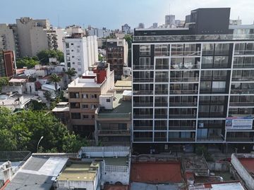 VENTA LOTE EN FLORES