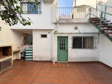 VENTA CASA TIPO  PH  P AVELLANEDA PARRILL TERRAZA