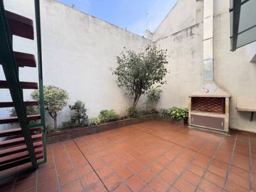 VENTA CASA TIPO  PH  P AVELLANEDA PARRILL TERRAZA