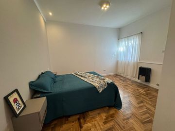 VENTA PH DE DOS AMB RECICLADO CON PATIO