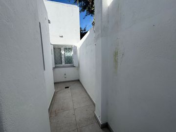 VENTA PH DE DOS AMB RECICLADO CON PATIO