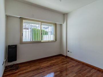 Venta 2 amb c/patio balcón apto crédito Santa Rita