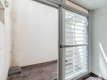Venta 2 amb c/patio balcón apto crédito Santa Rita
