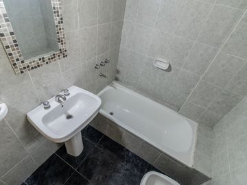 Venta 2 amb c/patio balcón apto crédito Santa Rita