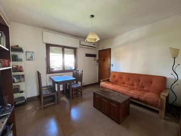 DEPTO 4 AMB EN VENTA CON BALCON PARQUE AVELLANEDA