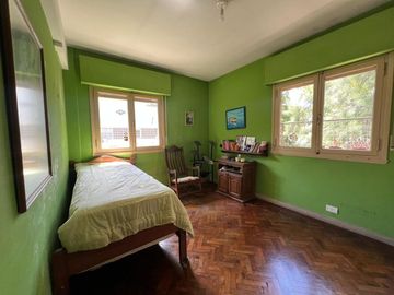 DEPTO 4 AMB EN VENTA CON BALCON PARQUE AVELLANEDA