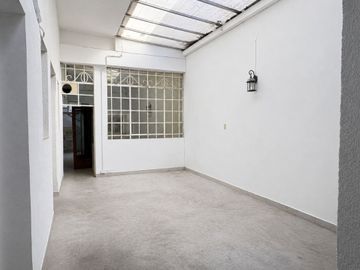 VENTA CONSULTORIOS ENT INDEP Y TERRAZA FLORES