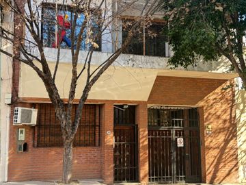 VENTA CONSULTORIOS ENT INDEP Y TERRAZA FLORES