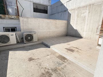 VENTA PH 6 AMB ENTRADA INDEP TERRAZA PROPIA FLORES