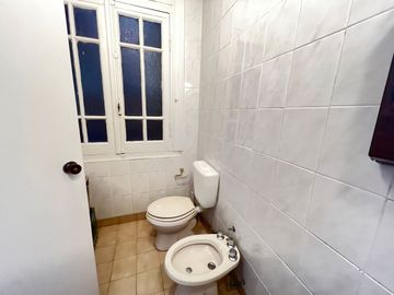 VENTA OFICINA MICROCENTRO