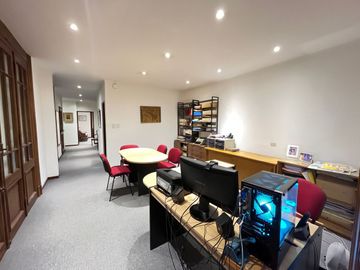 VENTA OFICINA MICROCENTRO