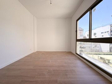 Venta 4 Ambientes con dependencia Palermo Chico