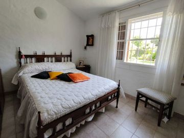 Casa Quinta sobre 2 lotes Fco Álvarez, Moreno