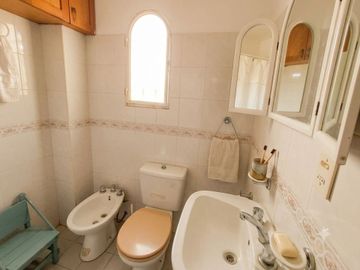 Casa Quinta sobre 2 lotes Fco Álvarez, Moreno