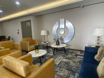 SE VENDE O SE RENTA  OFICINA EN World Trade Center de Querétaro