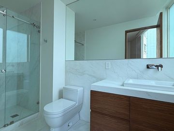 Exclusivo Departamento Recién Remodelado en Av. Santa Fe