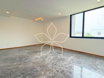 RESIDENCIA EN VENTA, AYAMONTE, ZAPOPAN.