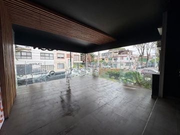 Renta Local Dentro de Centro Comercial, 217 m2, Planta Baja, Azcapotzalco, CDMX