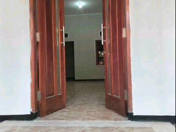 Disewakan Rumah Bluru Permai