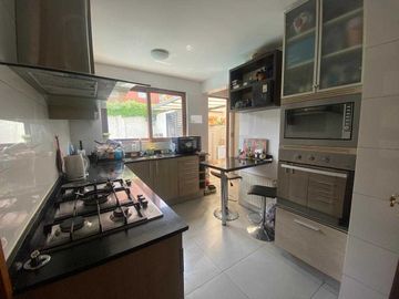 Casa en venta  en LAS CONDES