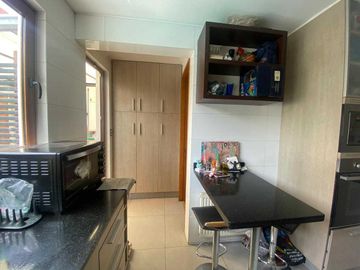 Casa en venta  en LAS CONDES
