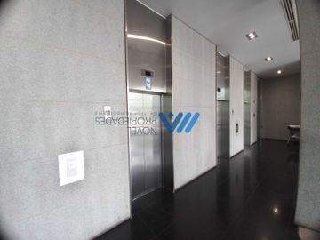Oficina en arriendo  en LO BARNECHEA