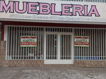 LOCAL COMERCIAL EN ALQUILER – ESQUINA ESTRATÉGICA SOBRE AV. PRESIDENTE PERÓN – VILLA LUZURIAGA