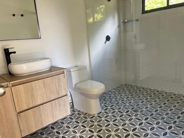 FINCA PARA ARRIENDO Y VENTA EN RIONEGRO